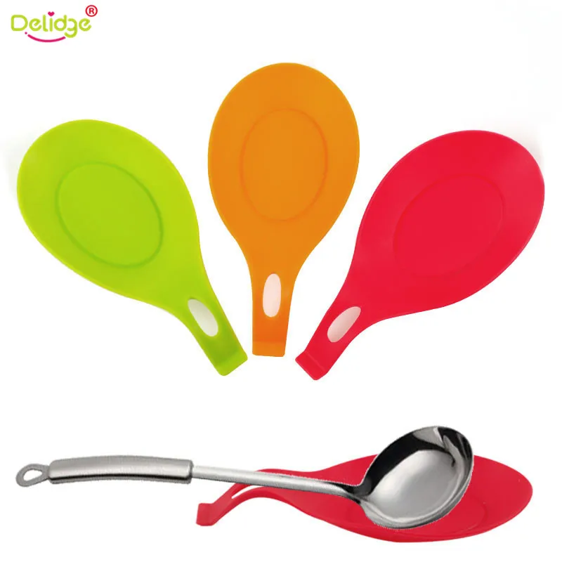 

Delidge 1pcs Spoon Holder Colorful Silicone Spoon Placers Spoon Insulation Mat Non-Slip Heat Resistant Mat Placemat Coaster Tray