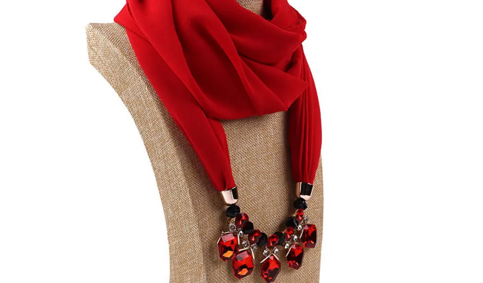 pendant-scarf_38