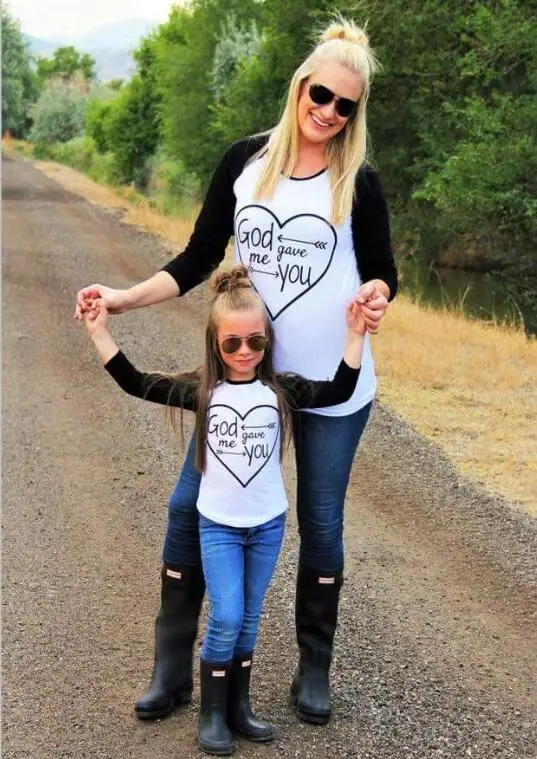 

Family Look Clothing Mom Girls Family Matching Long Sleeve T shirt Letter Print Spring Autumn Tops Mother Daughter Outfits