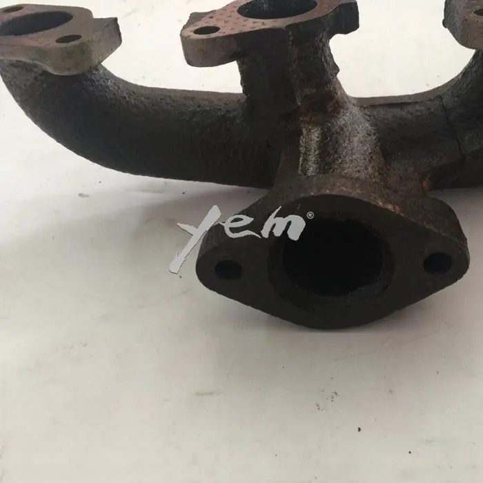 Kubota Parts V2203 Engine Exhaust Manifold