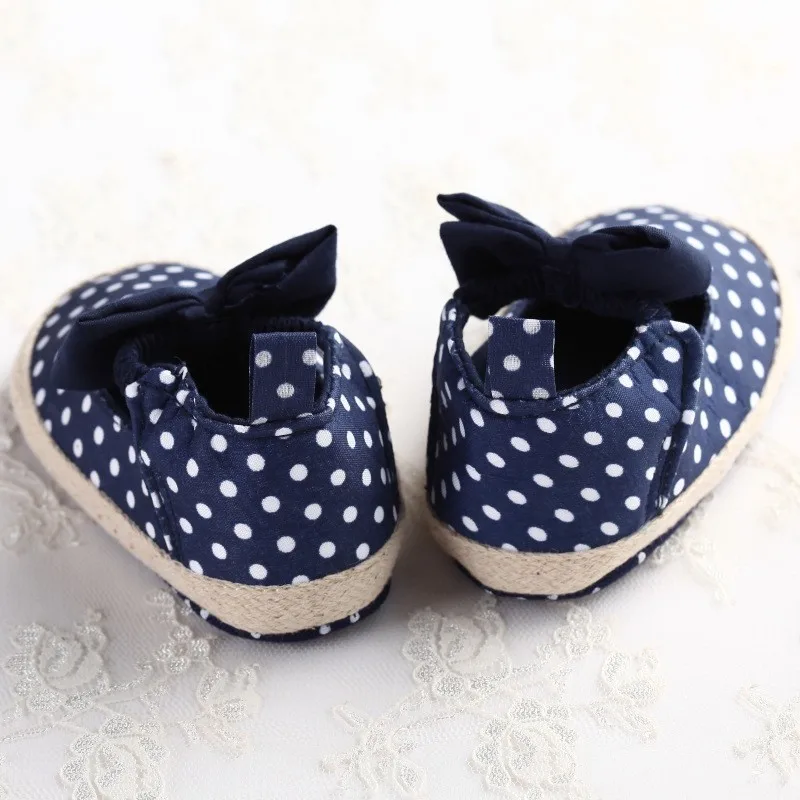 2550840380_1474542422