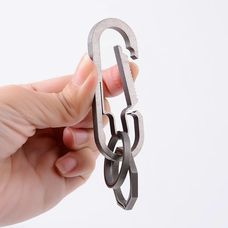

Outdoor Camping Snap Safety Hook Pure Titanium Carabiner Key chain Hiking Key Ring Buckle Maximum weight 25KG