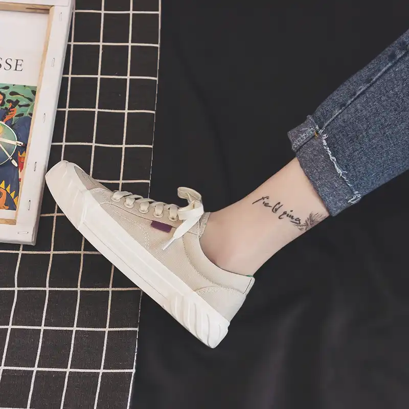 stylish sneakers womens 2019