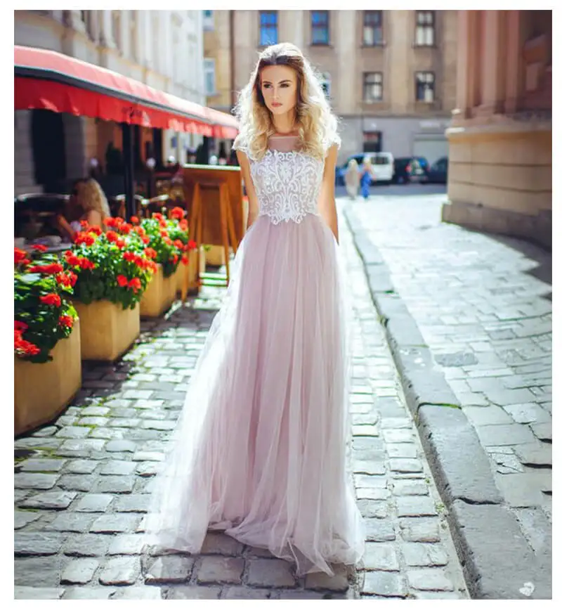 

Robe de Soiree Vintage Boat Neck Evening Dress Long Elegant Lace Appliqued Evening Gown Light Pink Tulle Formal Dress