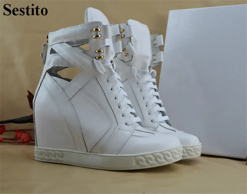 

2018 Autumn New Designer Sneakers Women Shoes White Round Toe Flat Height Increasing Casual Female Shoes Hollow Lace-up Sneakers
