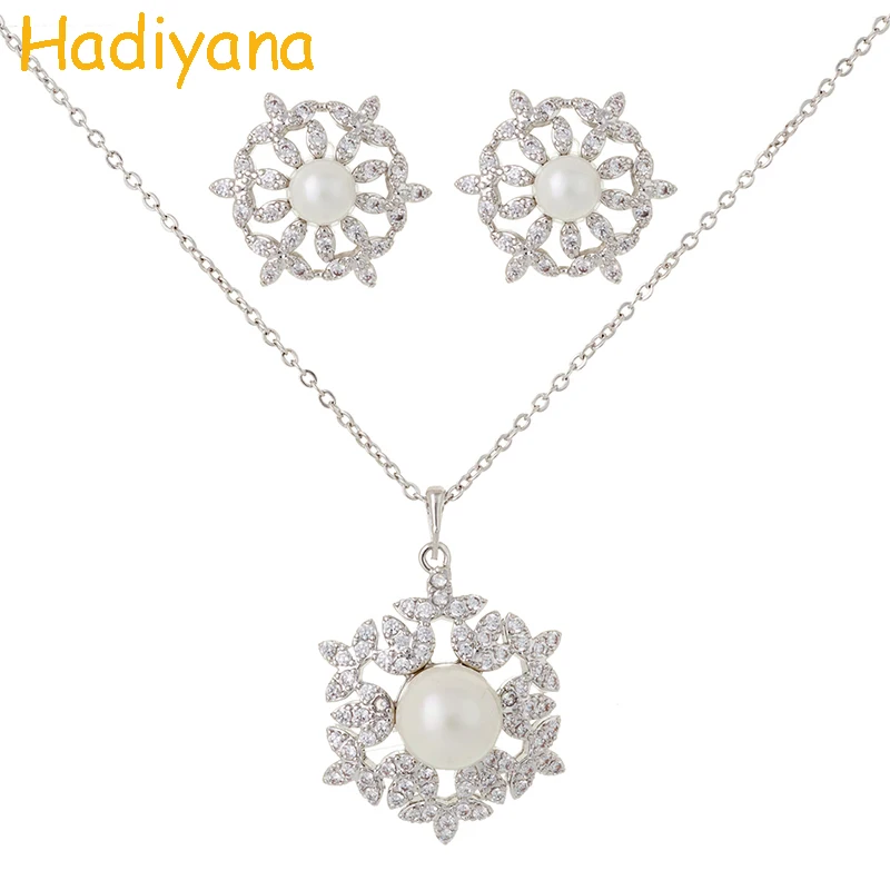 

Hadiyana New Shiny Zircon Bridal Wedding Fashion 2pc Jewelry Set Women's Accessories Round Pearl Pendant And Earring Shape CN867