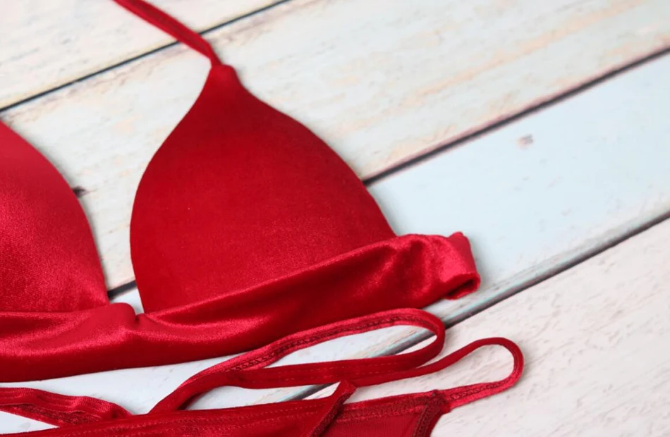 669