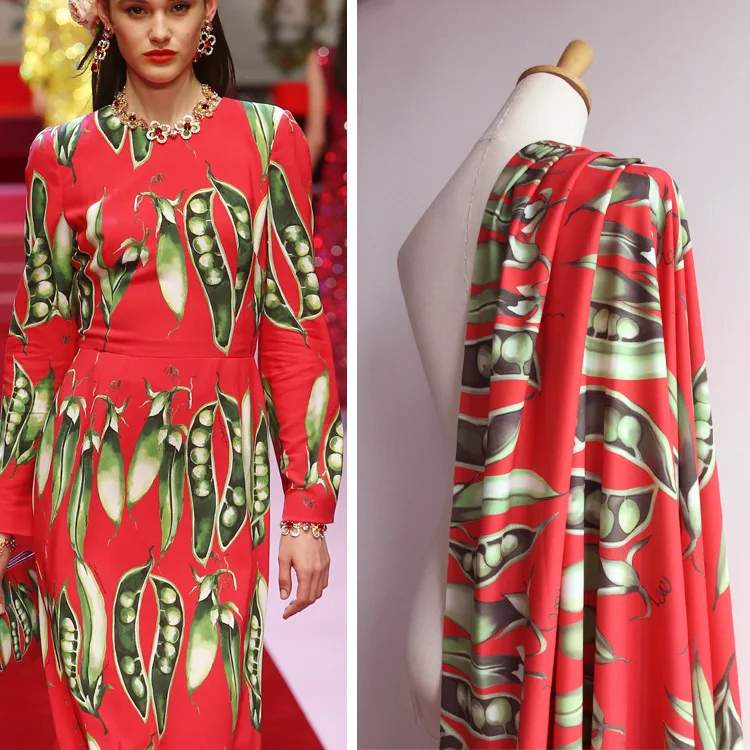 

Europe and the United States big band pattern Spring and summer new women's pea pattern digital red printing fashion fabirc