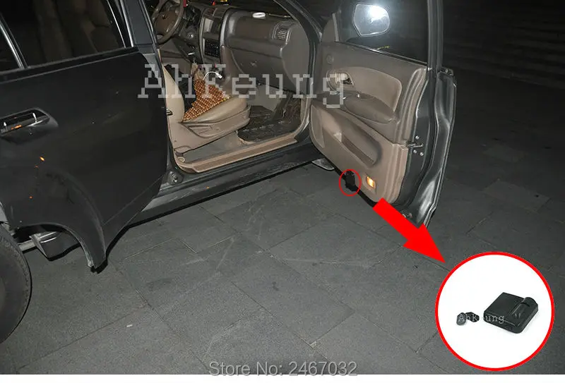 For Volvo V70 XC70 Wireless Car Door Welcome Light Logo Car LED Door Warning Light Car Door Shadow led Projector Logo Light (3)
