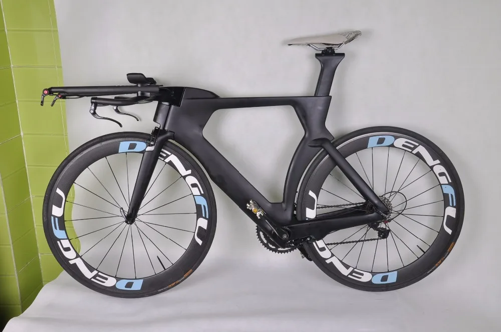 Clearance 2018 Top quality Chinese complete carbon time trial bicycle full triathlon TT bike Di2 system carbon aero bicycle OEM design 1