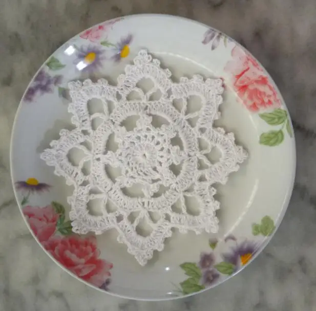 

2019 Hot lace cotton crochet placemat cup coaster mug kitchen Christmas table place mat cloth dining doily drink tea coffee pad