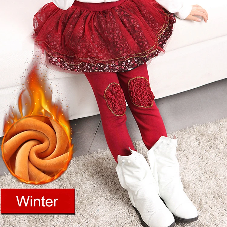 WINE RED WINTER
