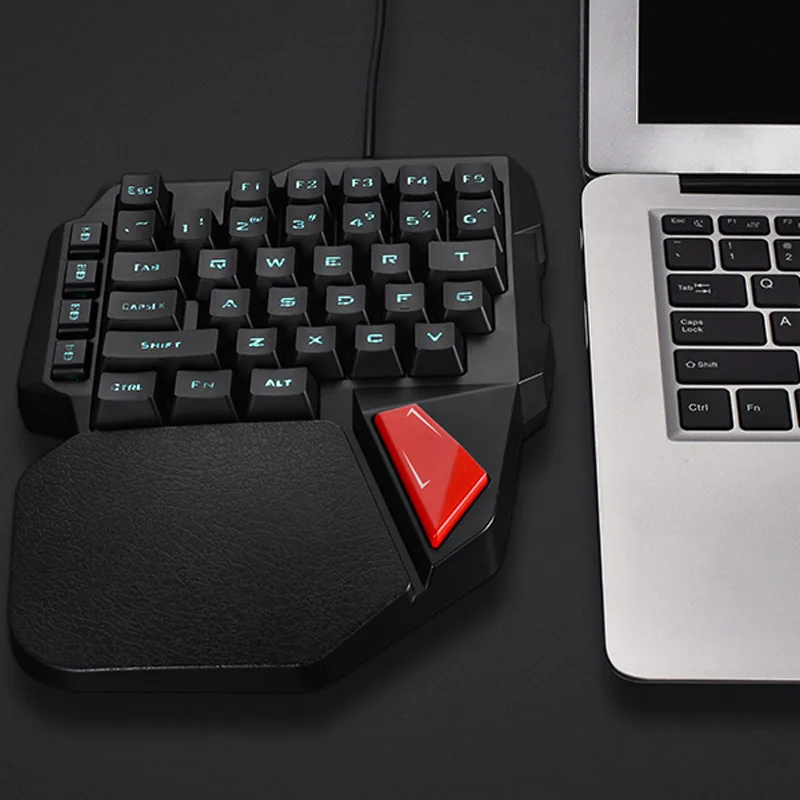 

Single Hand Wired Gaming Keyboard 38 Keys Mini Keypad for Dota OW PUBG OD889