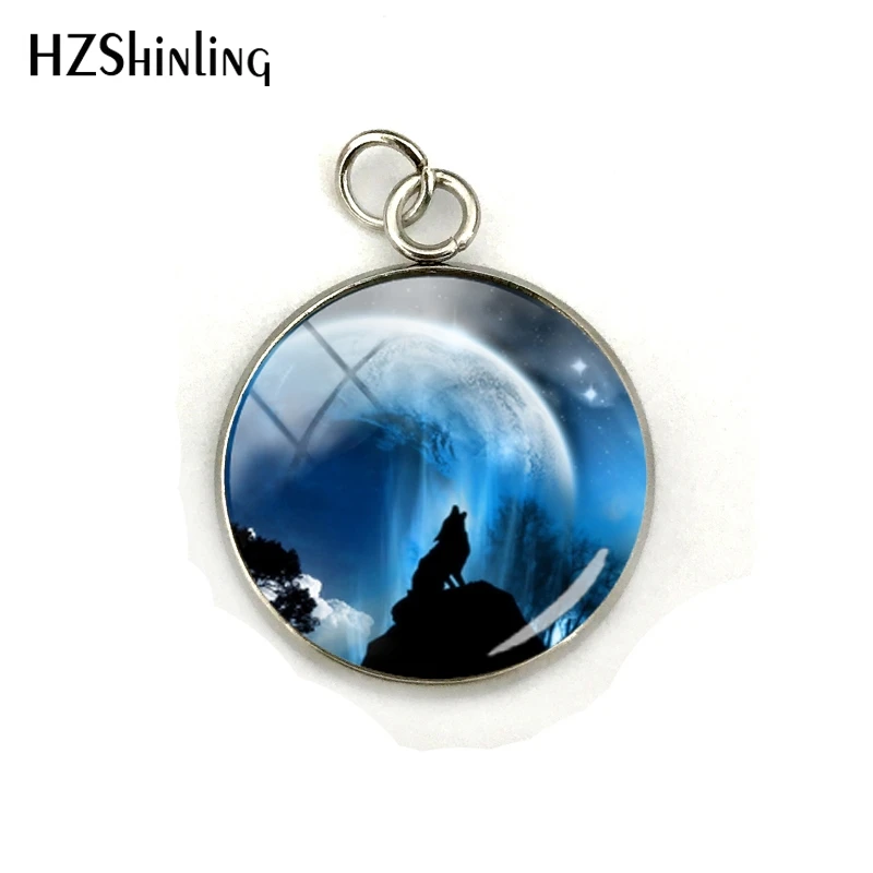 2019 New Retro Moonlight Wolf Gifts PendantsMoonlight Wolf Night Howling Hand Craft Stainless Steel Plated Charms 2019 New Retro Moonlight Wolf Gifts PendantsMoonlight Wolf Night Howling Hand Craft Stainless Steel Plated Charms