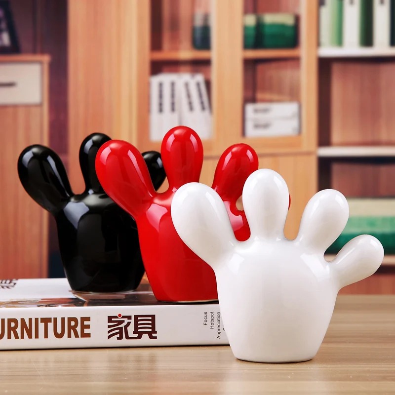 

white black red ceramic Small feet statue home decor crafts room decoration porcelain figurines Cute children room decoration