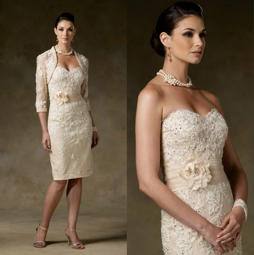 

Champagne Lace Two Pieces Short Mother of the Bride Dresses With Jackets Sweetheart Flowers Mother's Formal Party Dresses