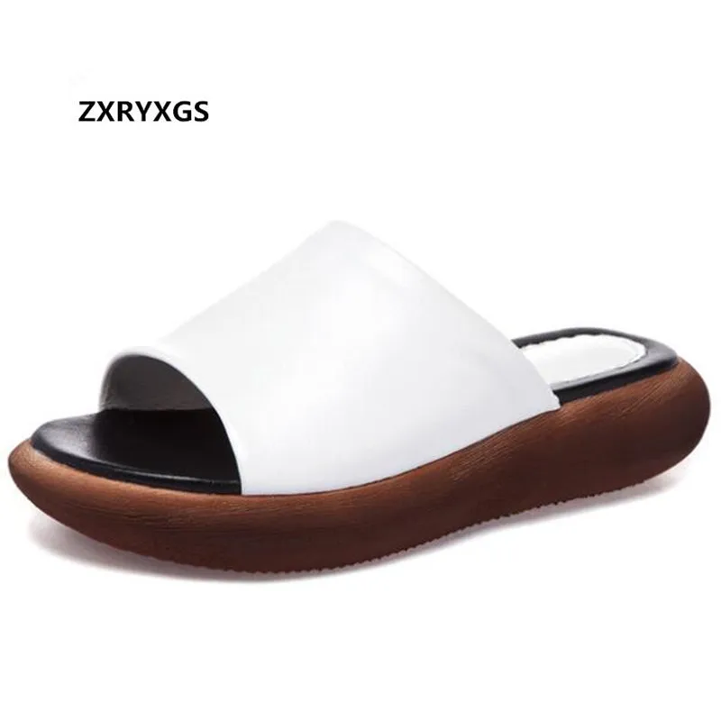 

2019 Newest Soft Comhide Summer Leather Sandals Ladies Slippers Casual Shoes Platform Simple Open Shoes Woman Sandals Slippers