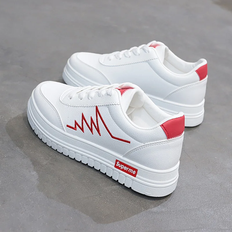 

KoreanVersionBaitie Small White Shoes for Female Students Leisure Board Shoes for Female Ins Breathable Thick-soled Female Shoes