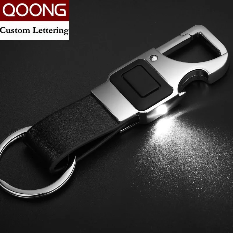QOONG Rotulação Feita Sob Encomenda Dos Homens de Couro Chave Corrente de Metal Anel Chave Do Carro Chave Ferramenta Multifuncional Titular LED, Abridor de Garrafa Chaveiro Y16