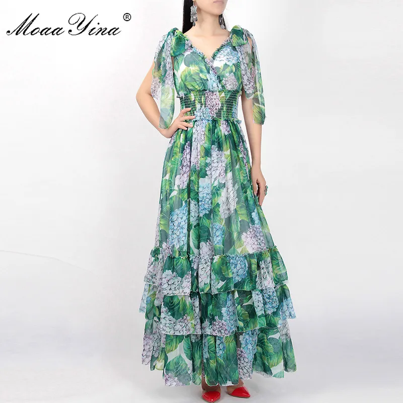 MoaaYina, летнее подиумное платье для женщин, на тонких бретелях, v-образный вырез, зеленые листья, цветочный принт, эластичная талия, богемное пляжное нарядное платье - Цвет: Зеленый
