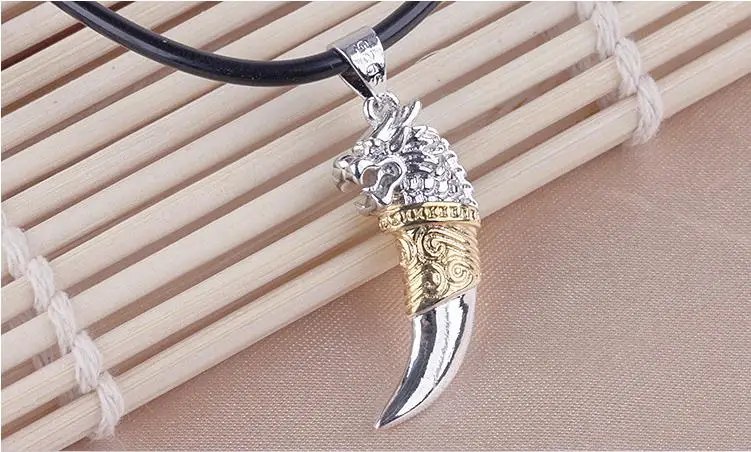 100% 925 sterling silver fashion wolf tooth design men`s pendant necklaces jewelry short chain man gift drop shipping