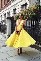 New Fashion Yellow Deep V-Neck A-Line Short Evening dresses Sleeveless Formal Evening Gowns Dress Robe de soiree abendkleid 2019