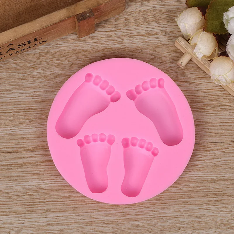 

Baby Foot Shape Silicone Mold Cake Fondant Cookie Decorating Tool Cupcake Baking Mould Confeitaria Birthday Cake Decoration XQ13