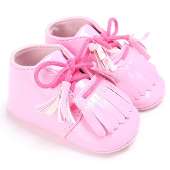 

Spring Summer Kids Baby Girls PU Patent Leather Crib Bebe First Walkers Fringed Lace-Up Moccasins Soft Sneakers Shoes S2