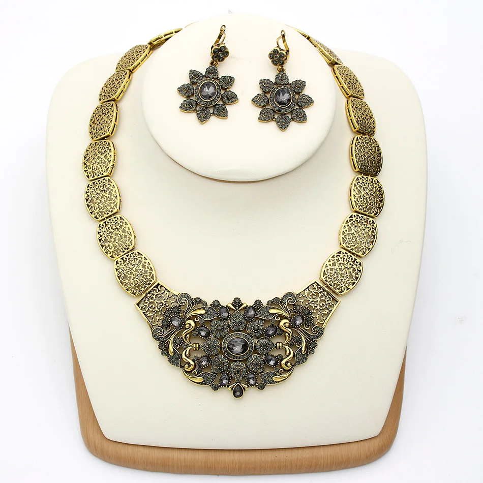 Buy Sexy Antique Gold Color Necklace Alloy Bronze