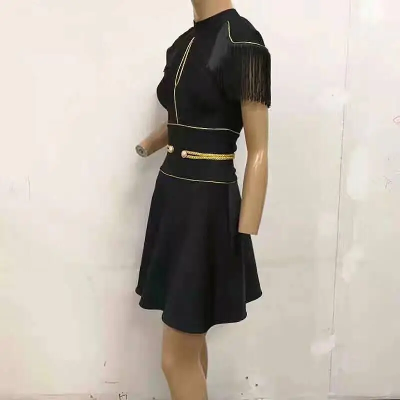QQ20181217134346