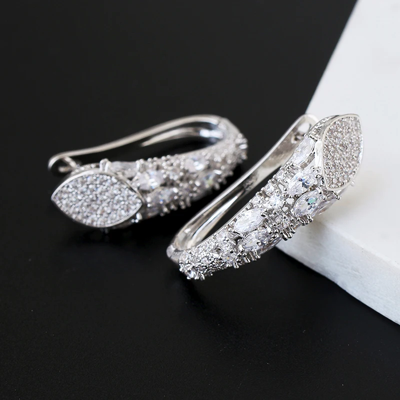 

Snake Design Earrings Luxury Zircon Gold Plating Jewelry Shining Stud Earrings XIUMEIYIZU New Top Jewelry Brazil Wholesale