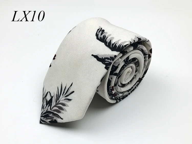 LX necktie 10