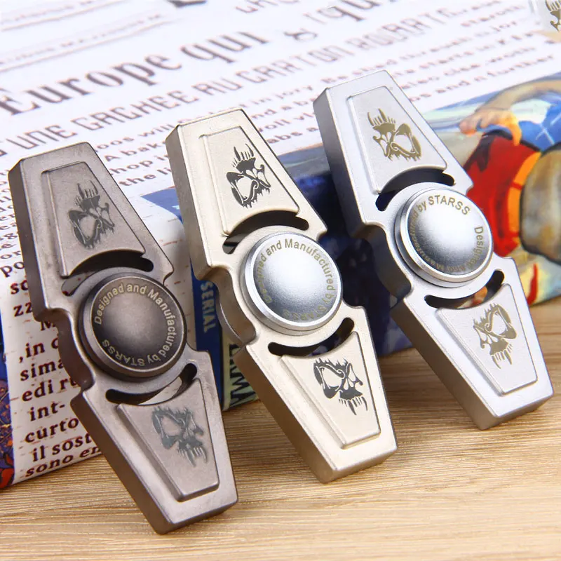 

Do Dower EDC Hand Spinner with Two Spins Butterfly Pattern Finger Spinner Fidget Metal Made for Adult/Kit Fidget Focus Toy
