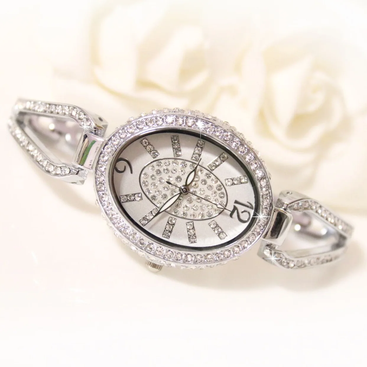 2017 new brand Bs fashion high end women elegant dress watches lady luxury crystal watch