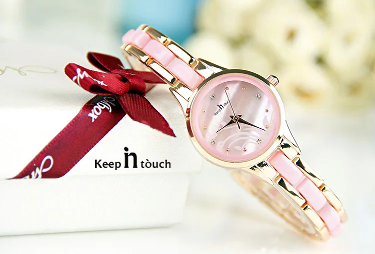 4415300063_1977105566