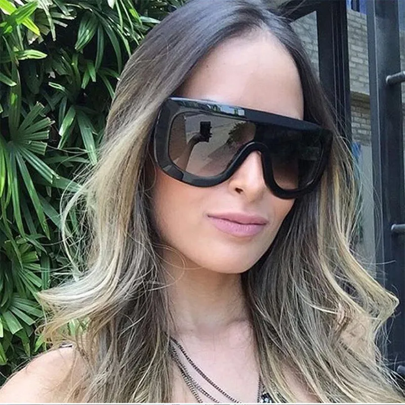 Fashion Luxury Sunglasses 2019 Brand Design Women Sunglasses Retro Large Frame Sexy Queen Sun Glasses Female Eyewear UV400