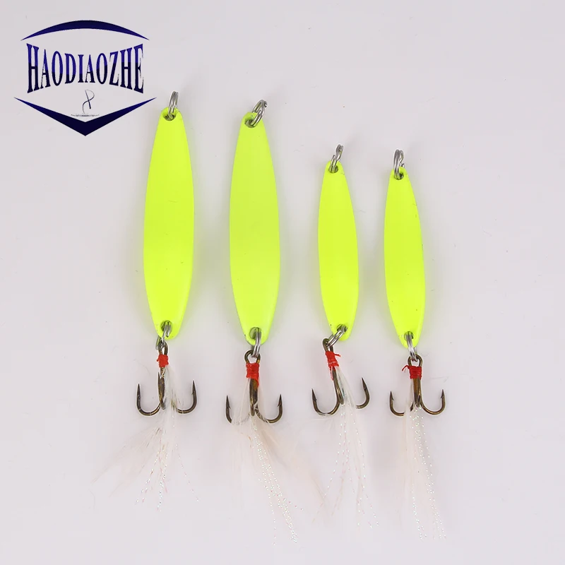 Metal Spinner Spoon Fishing Lure Hard Bait Sequins Noise Paillette with Feather Treble Hook Luminous Fishing Tackle5g 7g 10g 13g