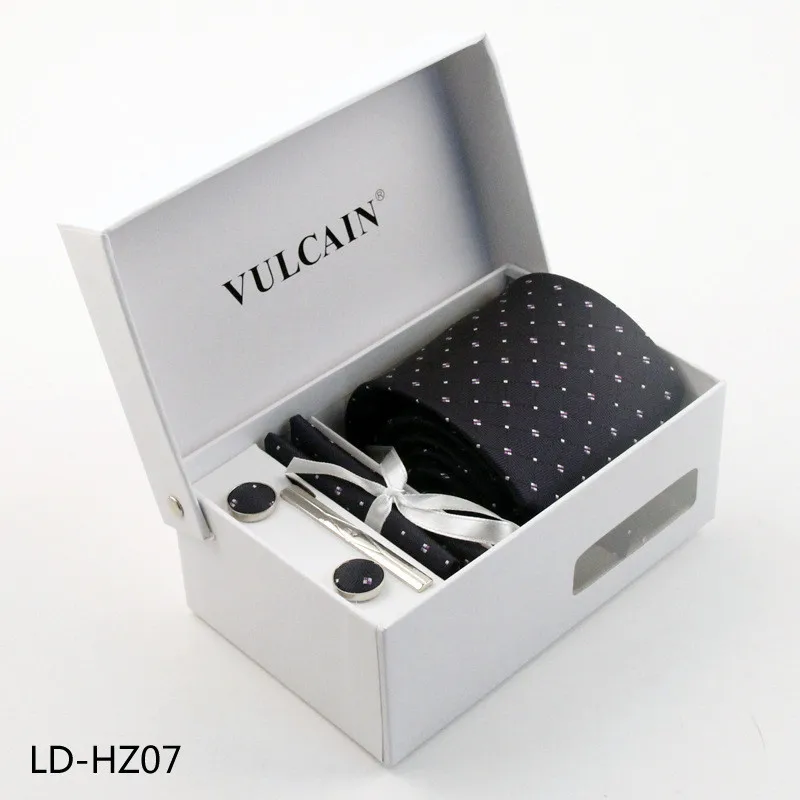 2056218557_888654352