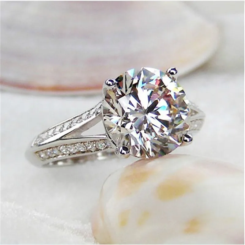 Оптовая продажа 18 карат белое золото синтетический алмаз Moissanite 3CT Помолвочное
