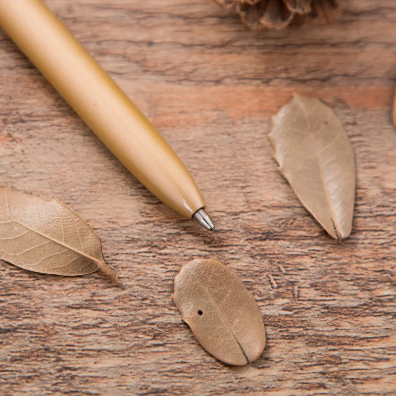 Kawaii-Ballpoint-Pen-Fashion-Girl-pearl-Metal-Pen-Material-Escolar-Bolis-Escolares-Novelty-for-Writing-Stationery (4)