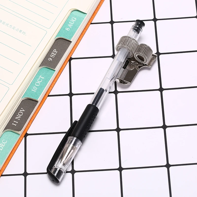 Творческий 2 отверстия серебристая металлическая ручка держатель с зажимом для кармана врач-медсестра форма держатель для ручки