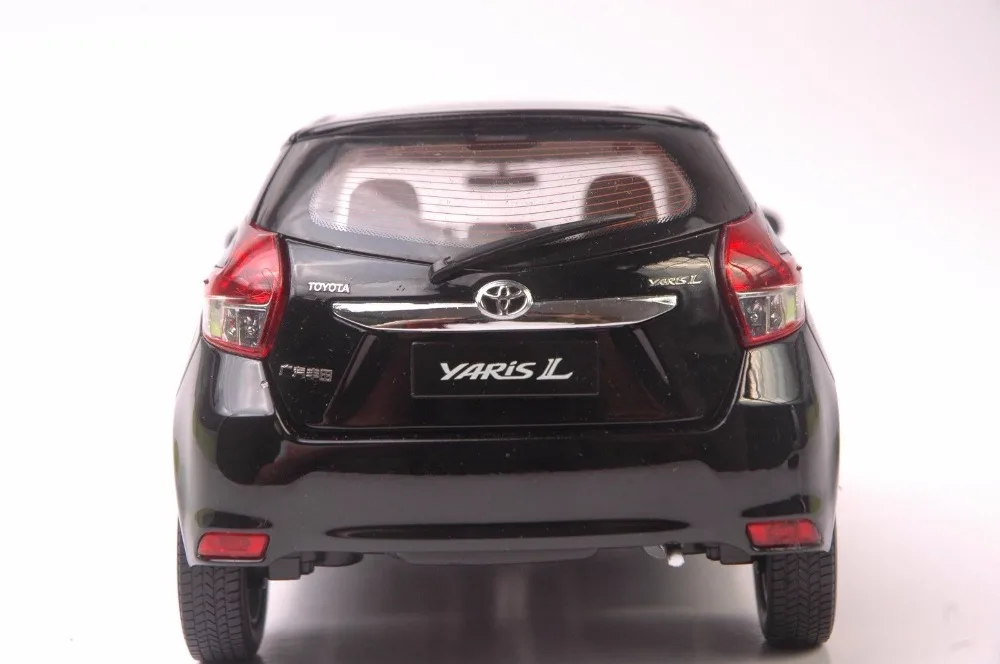 Toyota Yaris L 2013 model in scale 118 black (4)