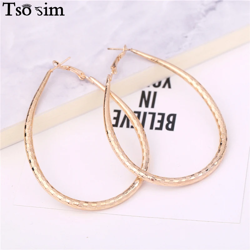 

New Big Oval Hoop Earrings For Women Stainless Steel European Punk Prismatic Section Loop Circle Hoop Earrings Jewelry Gift