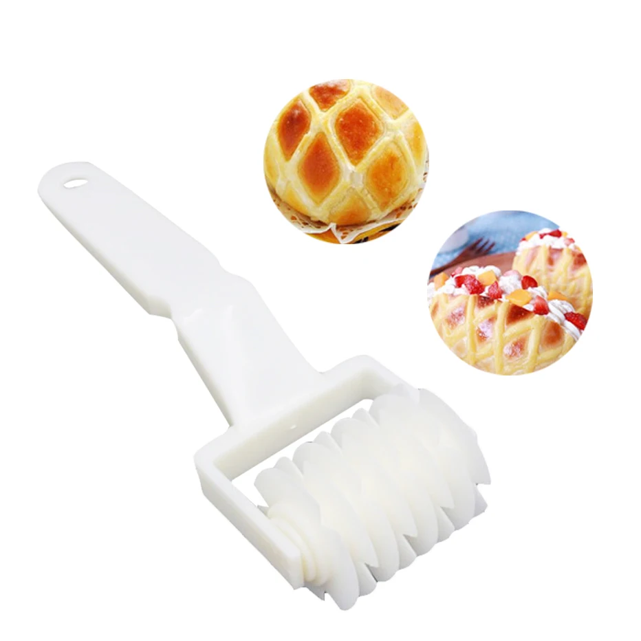 

KHGDNOR Small Size Pastry Lattice Cutter Plastic Pie Pizza Cutter Dough Embossing Roller Bakeware Tool