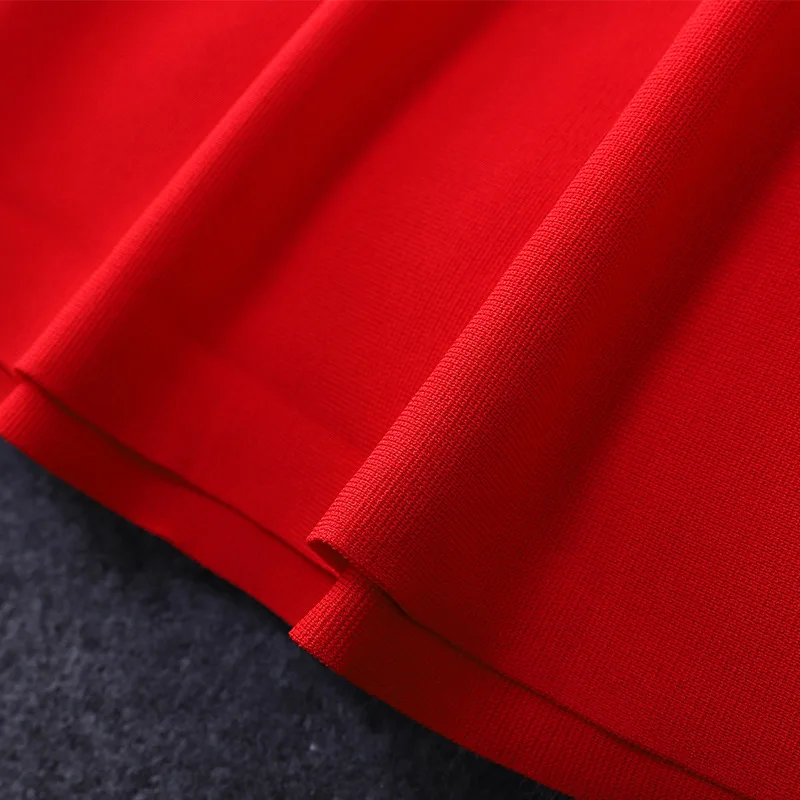 2020 New Runway Designer Long Sleeve Solid Red