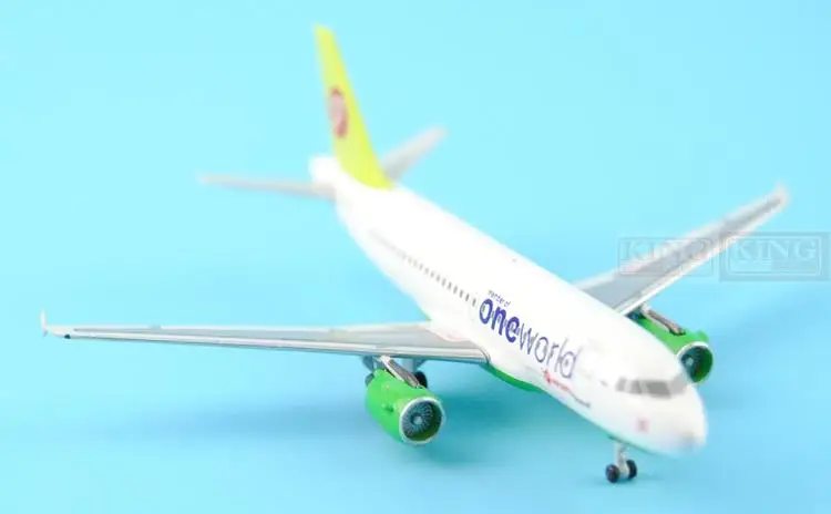 Aeroclassic Siberia Airlines S7 A319 VP-BTN oneworld 1:400 коммерческих самолетов модель самолета хобби