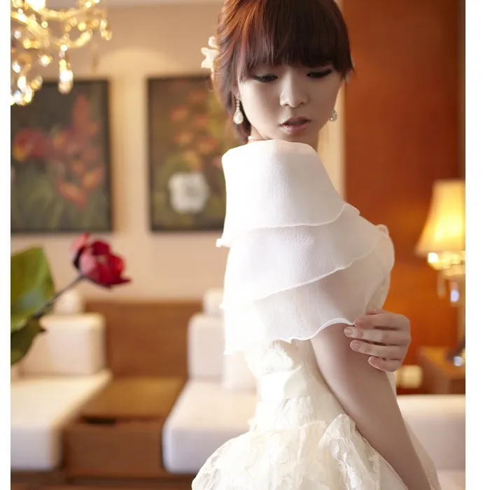 Fashion Wedding Wrap Three Layer Wedding Jacket Wraps Ruffles White Organza Women Off The Shoulder Wrap Shrug 2018