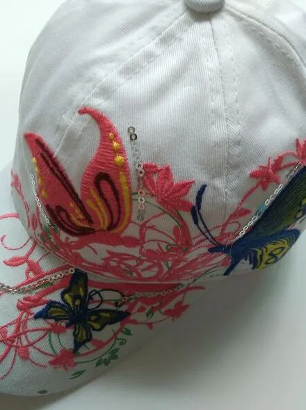 1 шт. 2017New модные с вышивкой в виде бабочек и летняя кепка-бейсболка Стиль женский рюкзак шляпу 7 цветов