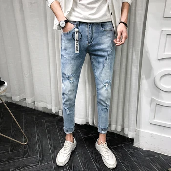 

2019 Summer New Men's Hole Korean Version Of The Self-cultivation Nine Points Small Feet Tide Light Color Leisure Harajuku Jeans