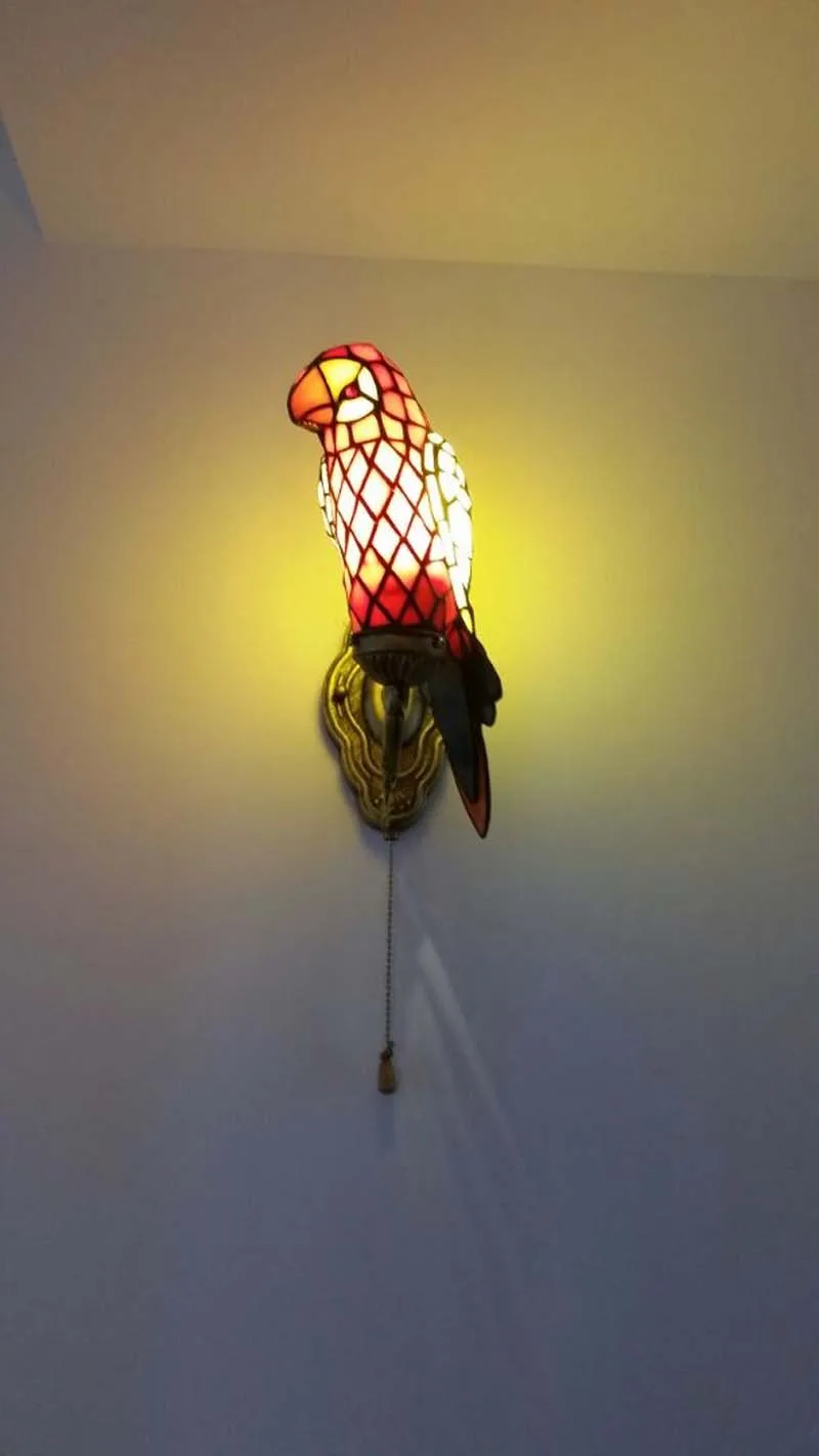 Tiffany Stained Galss Parrot Wall Lamp.4